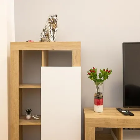 Apartment Sweet Maya *