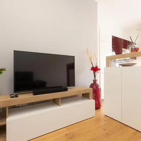 Sweet Maya Apartment *